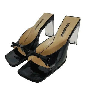 Y2K Pied A Terre Vintage Patent Leather Square Toe Acrylic Heels